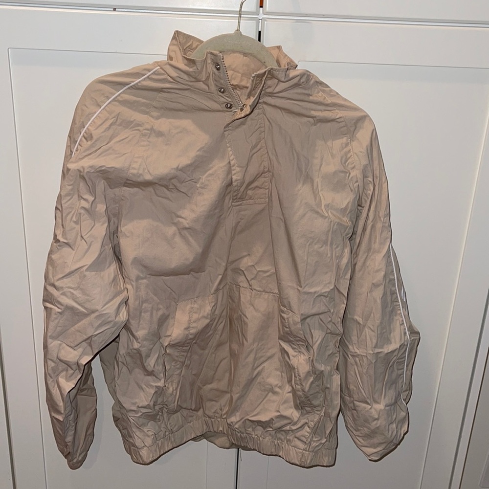 Aritzia Windbreaker